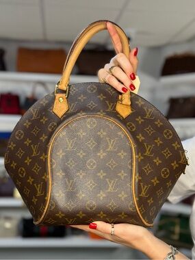 LV MONOGRAM BAG
